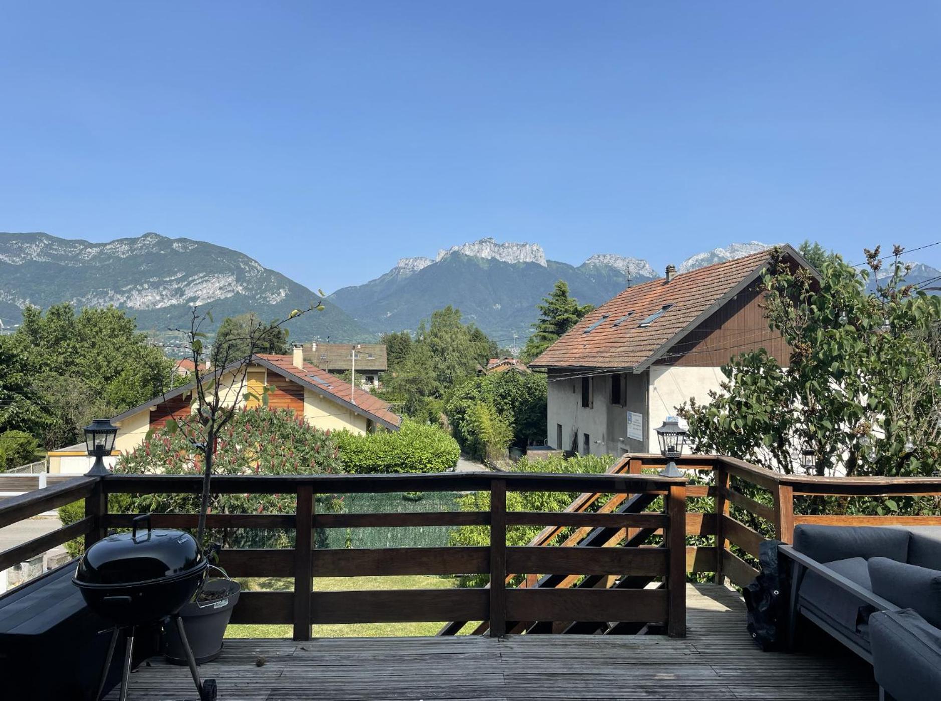 Cosy Chalet Annecy Lake For A Family Sevrier Bagian luar foto