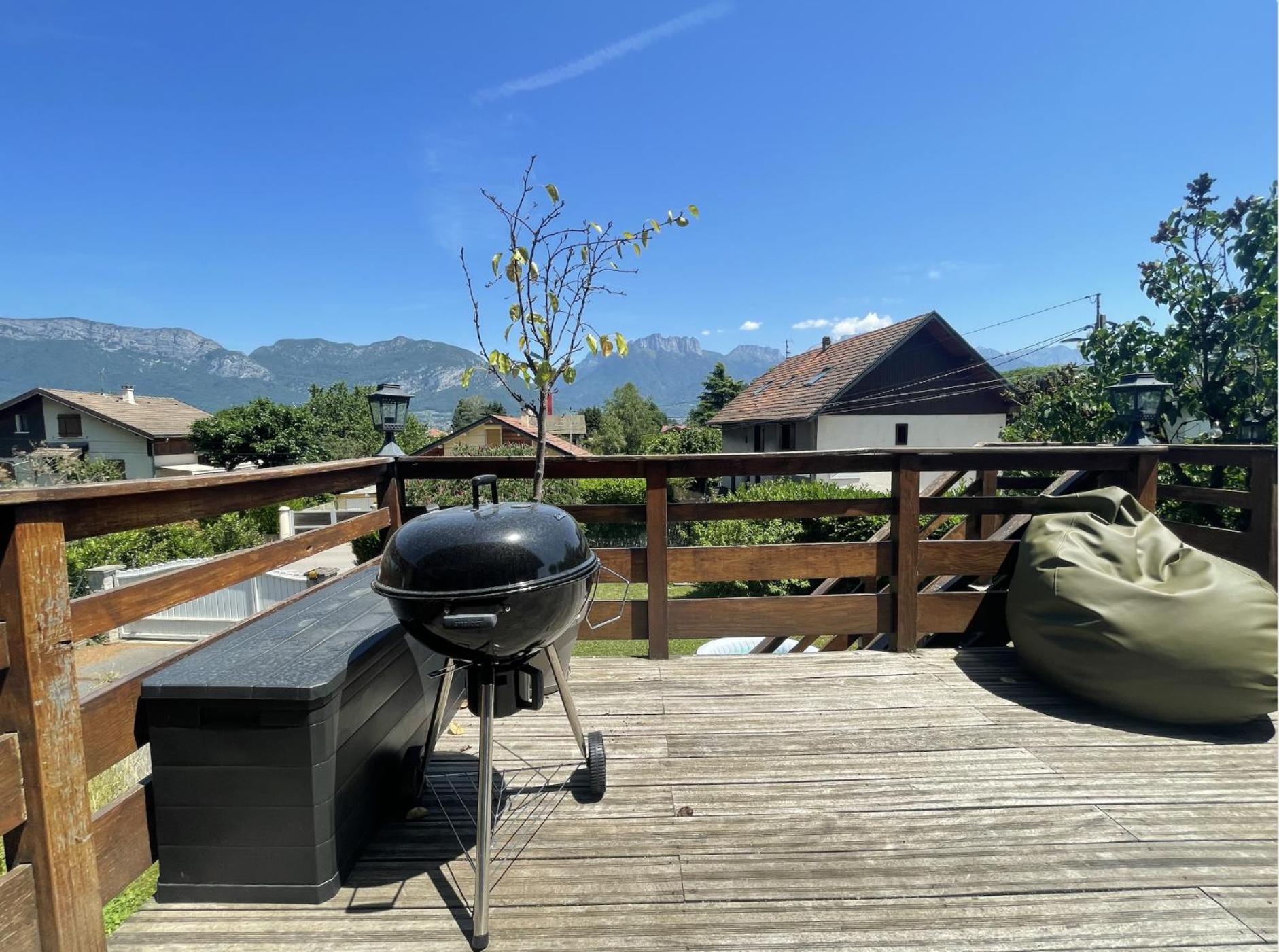 Cosy Chalet Annecy Lake For A Family Sevrier Bagian luar foto