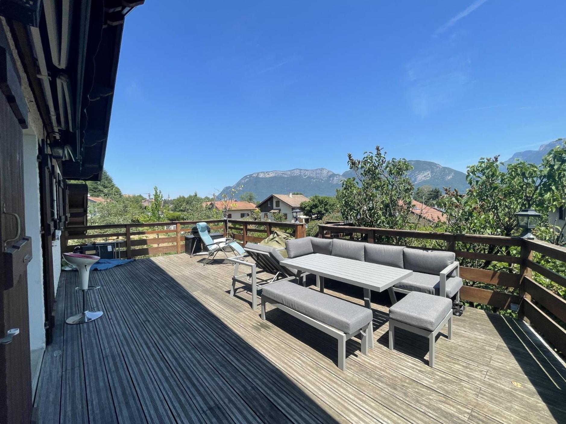 Cosy Chalet Annecy Lake For A Family Sevrier Bagian luar foto